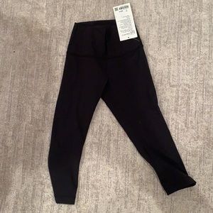 Lulu lemon wunder under HR 1/2 tight